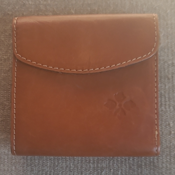 Patricia Nash Handbags - Patricia Nash Brown Leather Wallet